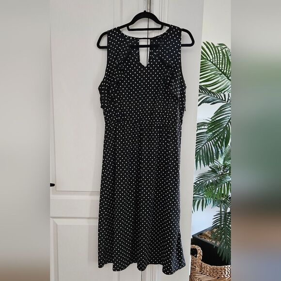 Vero Moda Black and White Polka Dot Midi Dress - Picture 1 of 4